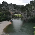 Les Rives D'auzon