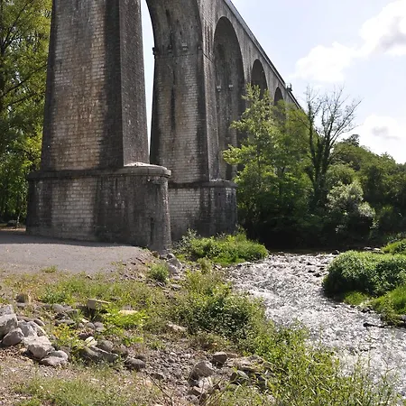 Les Rives D'auzon Camping 3*
